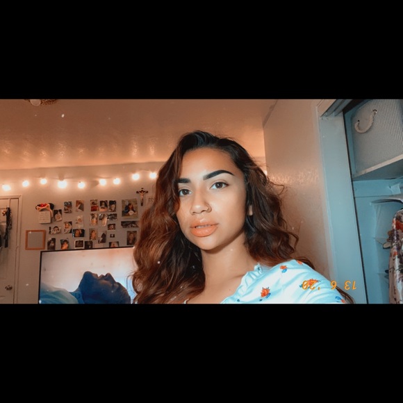 Meet your Posher, Ruby - Picture 1 of 4